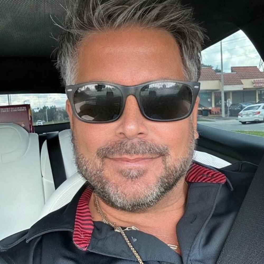 Meet your Posher, Tommy